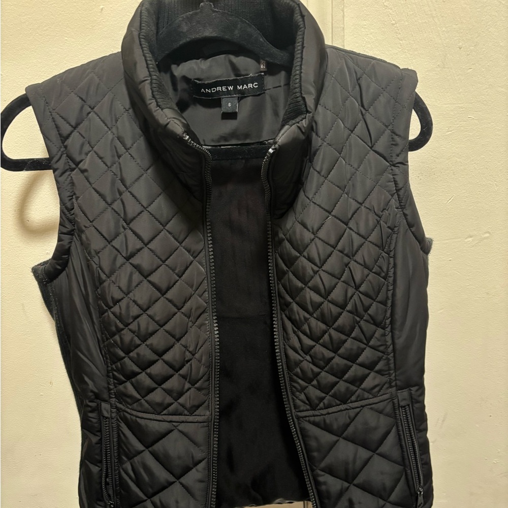 Andrew Marc Women's Dark Quilted Vest